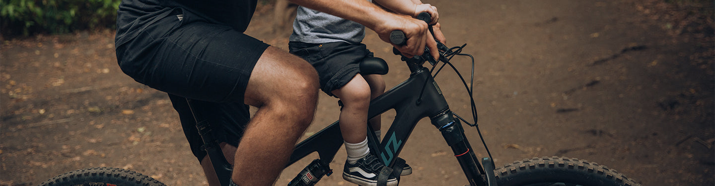 Selle et guidon sur cadre de vélo pour enfant Shotgun