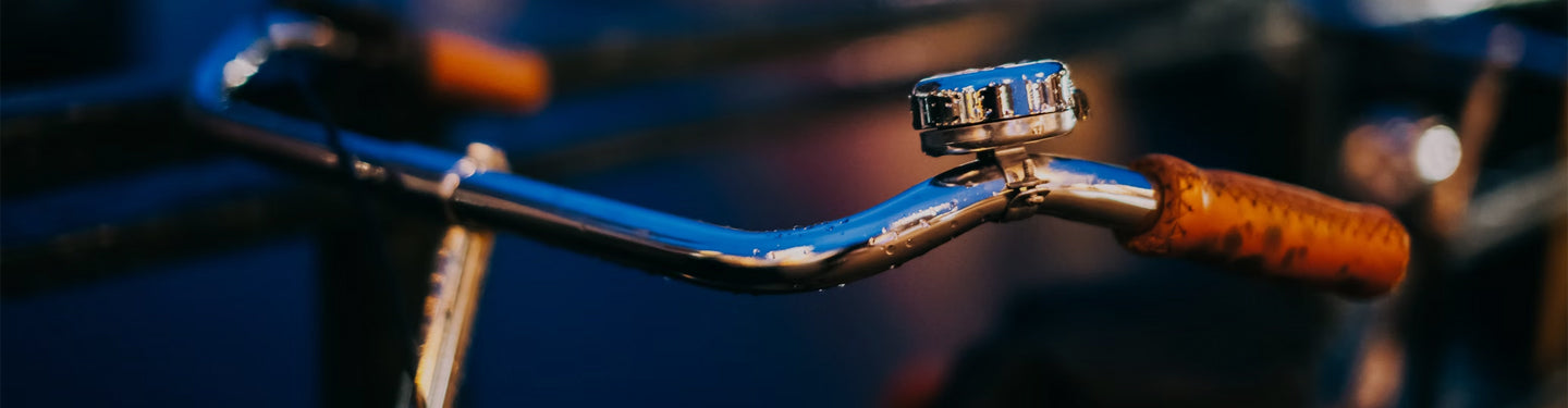 Zoom sur un guidon de vélo