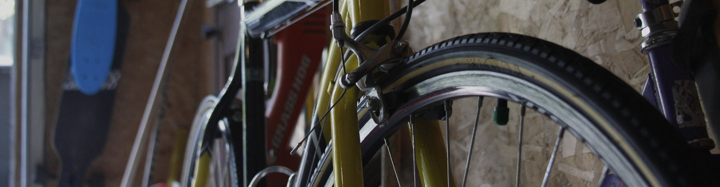 Zoom sur la partie freinage d'un vélo