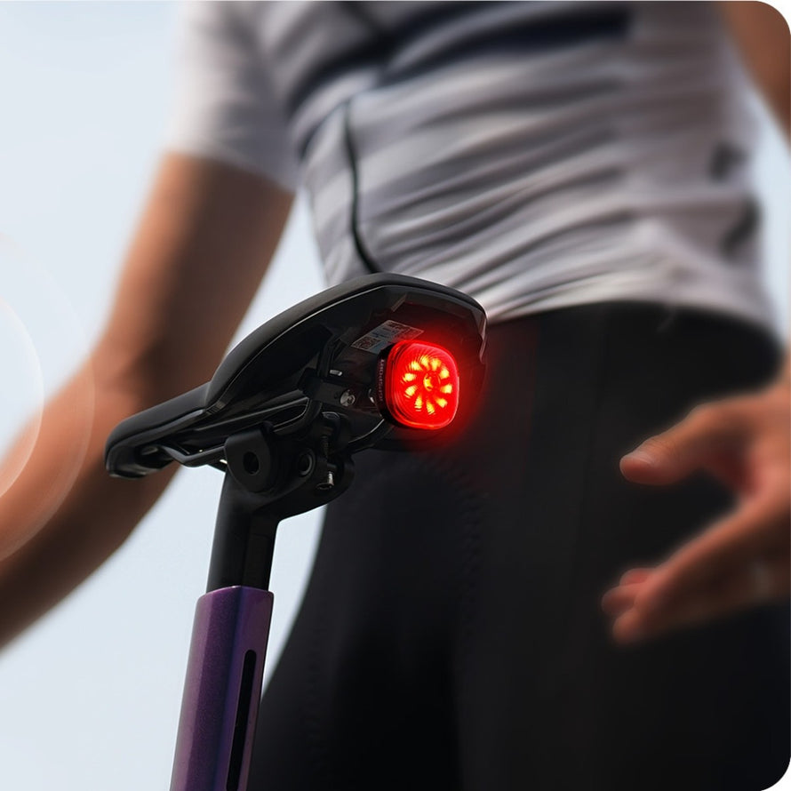 Feu arriere 222 TL50 rouge rechargeable USB-C avec LED puissante pour cyclistes exigeants