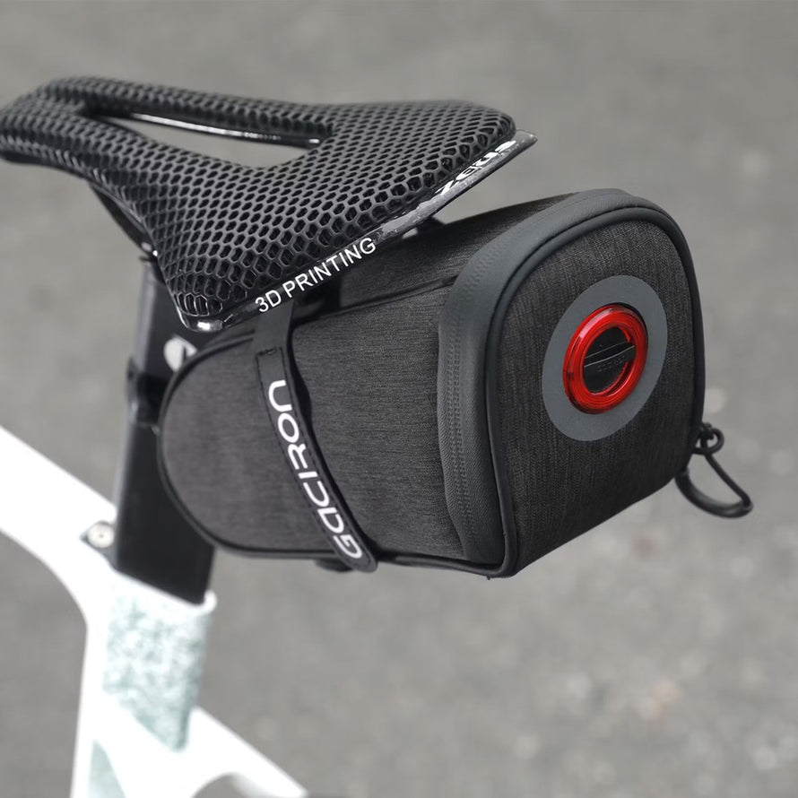 Sacoche de selle 3m Gaciron BIRD NEST300 Aero avec feu arrière LED connecté pour sécurité et confort vélo