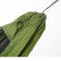 Détail de la fermeture éclair du hamac moustiquaire ultralight Cocoon 555 vert pour bivouac et protection insectes