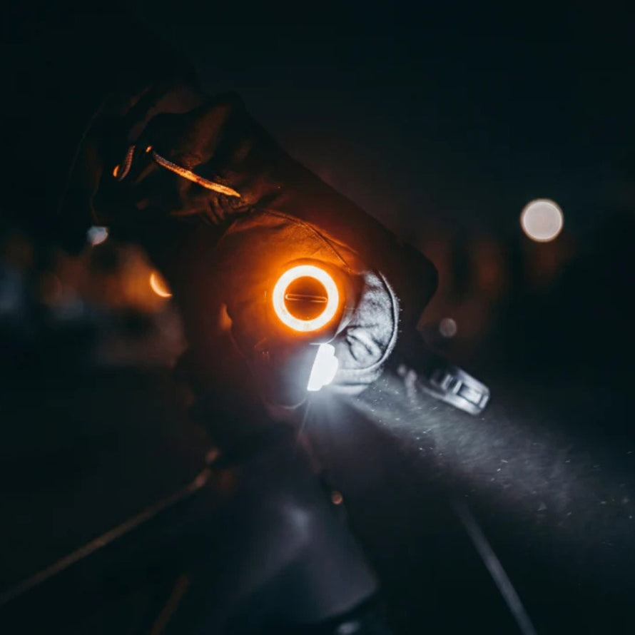 Poignees SideLights Beam de la marque 665 avec clignotants integrés pour securite nocturne a velo