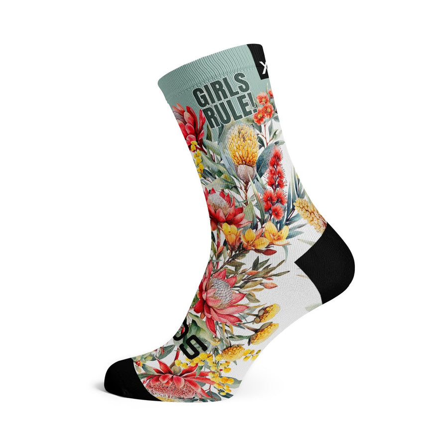 Chaussettes cyclisme Sox 777 motifs fleurs multicolores pour cyclistes dynamiques et élégants