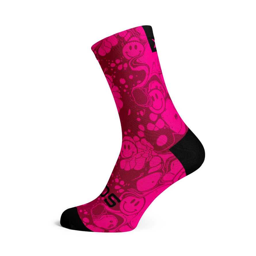 Chaussettes cyclisme Sox 777 motif smiley rose et noir pour cyclistes audacieux et modernes