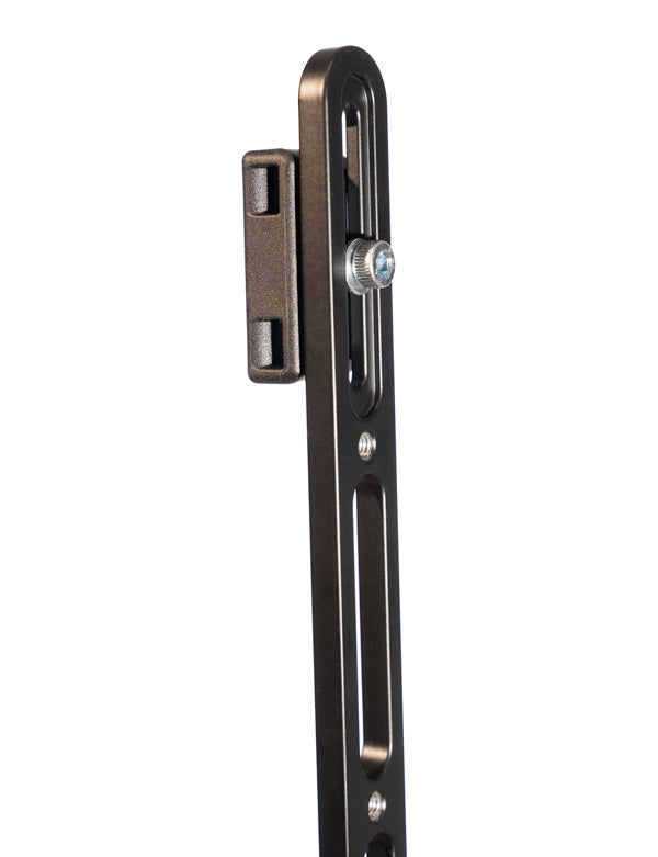 Prêt pour l'aventure ? Fixez vos sacs sur n'importe quelle fourche avec l'Axle Pack Old Man Mountain