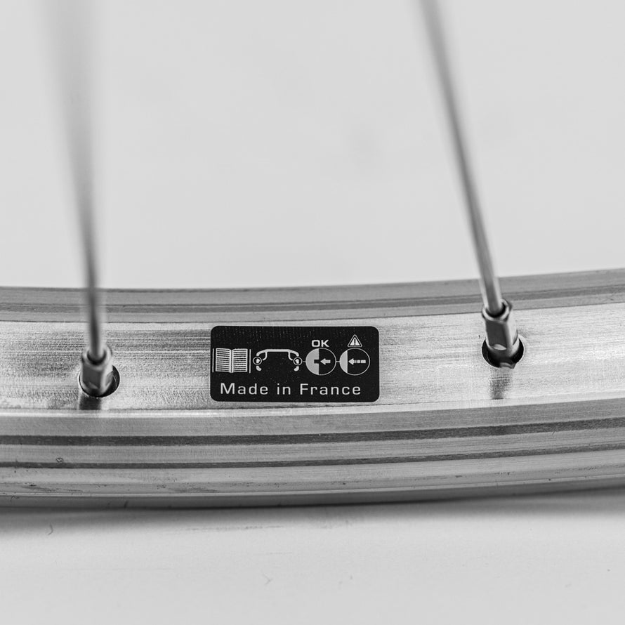 Roue arrière de vélo 650B à écrous - #2