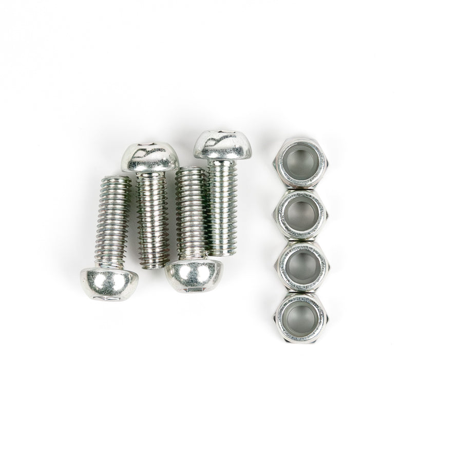 Visserie fournie pour le montage des porte-gourde