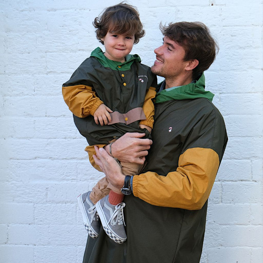 Poncho velo mode pour parent et enfant Poule Party Kaki