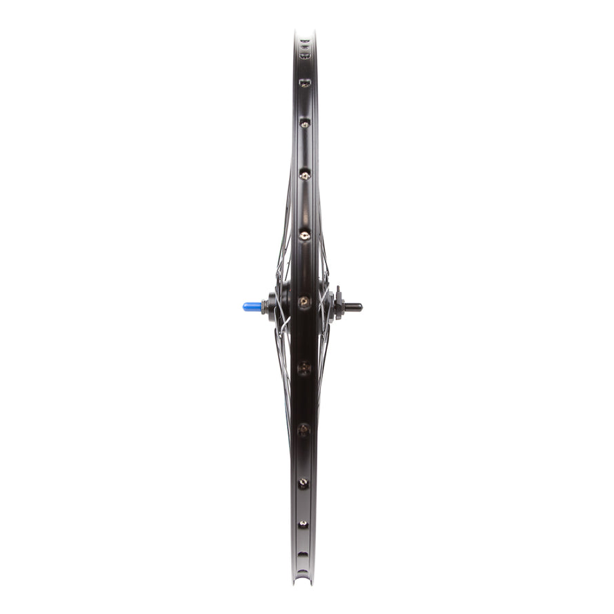 roue Shimano 28 pouces avec moyeu nexus dynamo intégré vue de face