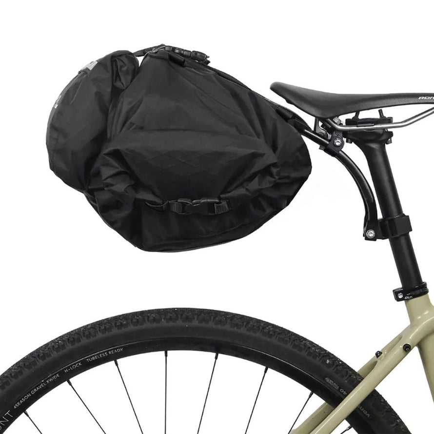 Bikepacking-Satteltasche Arkel Rollpacker Rear