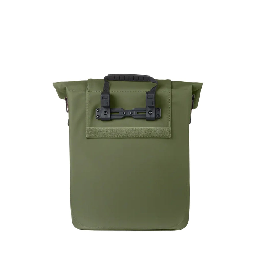Sacoche Basil City Shopper vert militaire pour porte-bagages MIK Studs, robuste et pratique pour vélo urbain