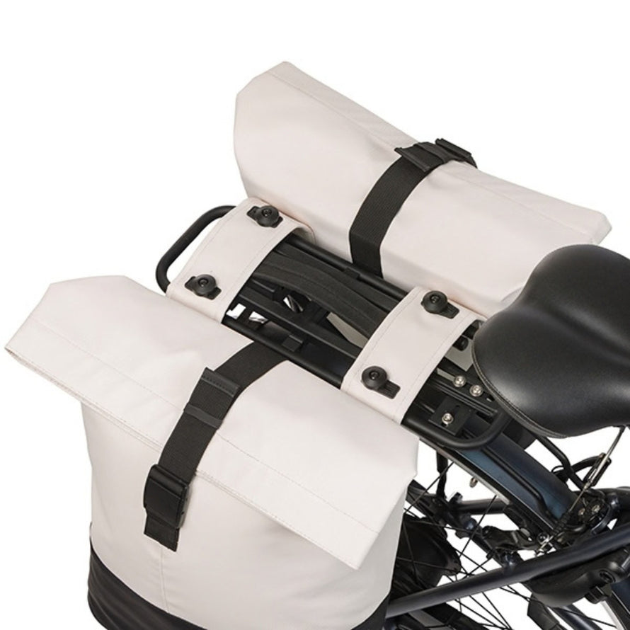 Sacoche double vélo Basil Cove 32L avec fixation MIK rapide, imperméable et pratique pour cyclistes urbains