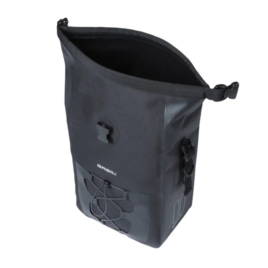 Sacoche Basil Navigator 14L noire avec fixation MIK pour porte-bagages, étanche et idéale pour vélo urbain
