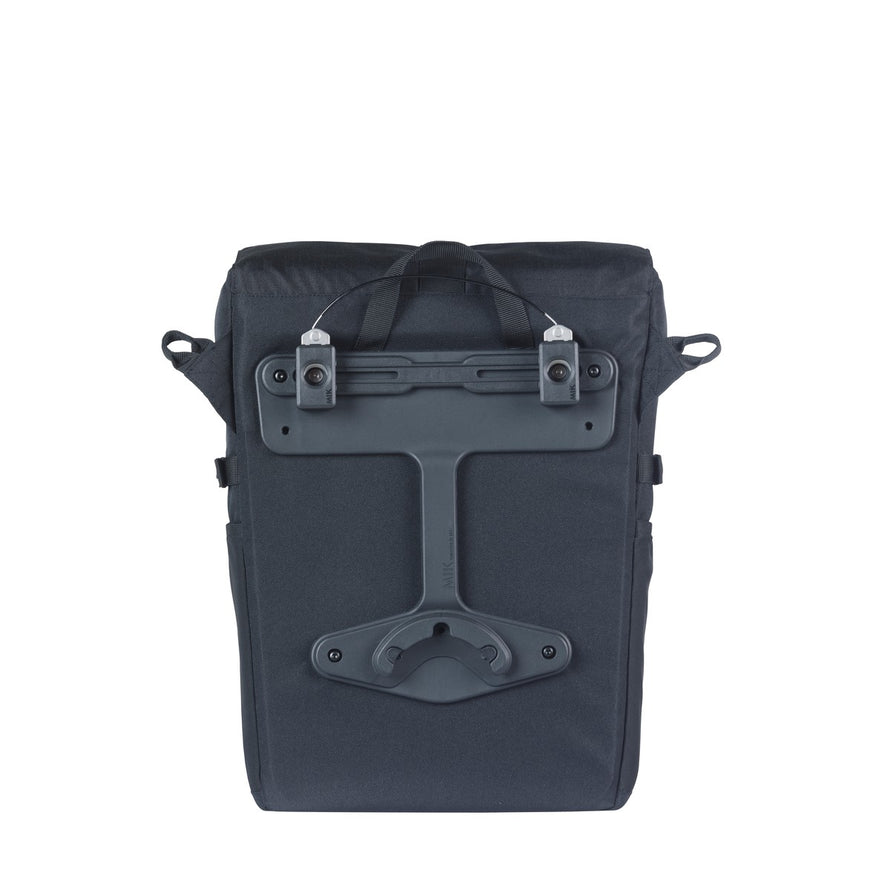 Sacoche velo bandouliere Basil Move 15 L noire avec fixation arriere robuste pour cyclistes urbains