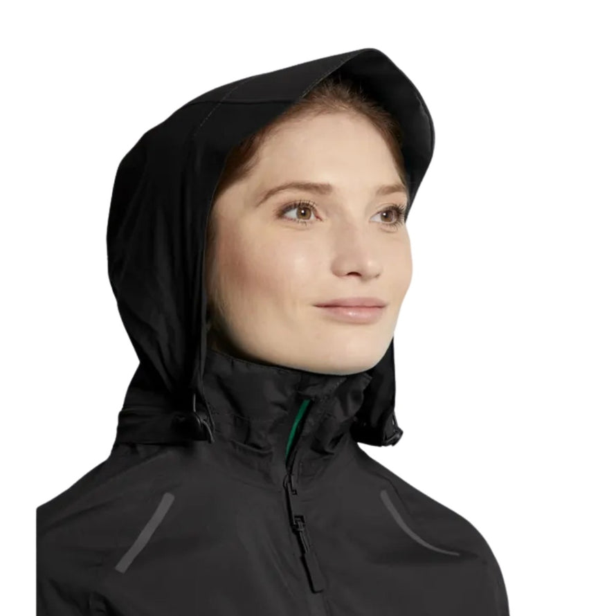 Veste imperméable Basil Skane noire avec capuche, respirante et confortable pour cyclistes urbains