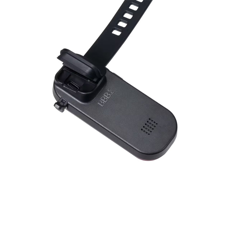 Eclairage arriere BBB Signal Radar LED rouge pour velo, design compact et securite renforcee en conditions nocturnes