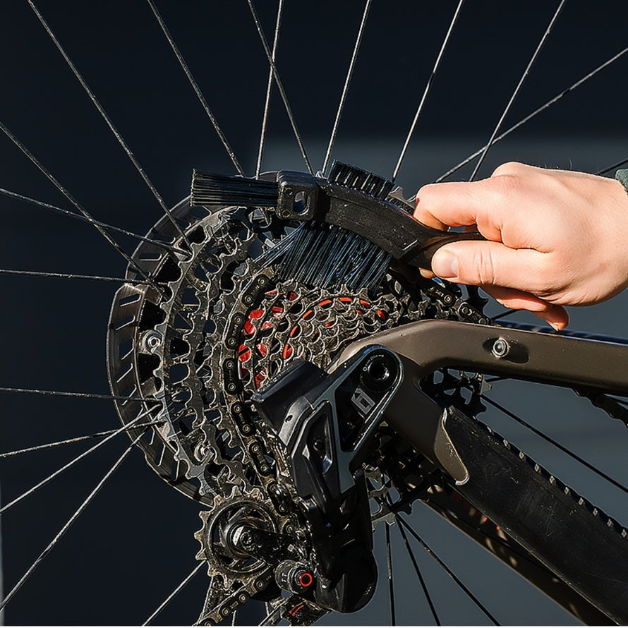 Station de lavage velo Bosch Fontus 18V-6 pour entretien efficace et nettoyage precis de votre velo