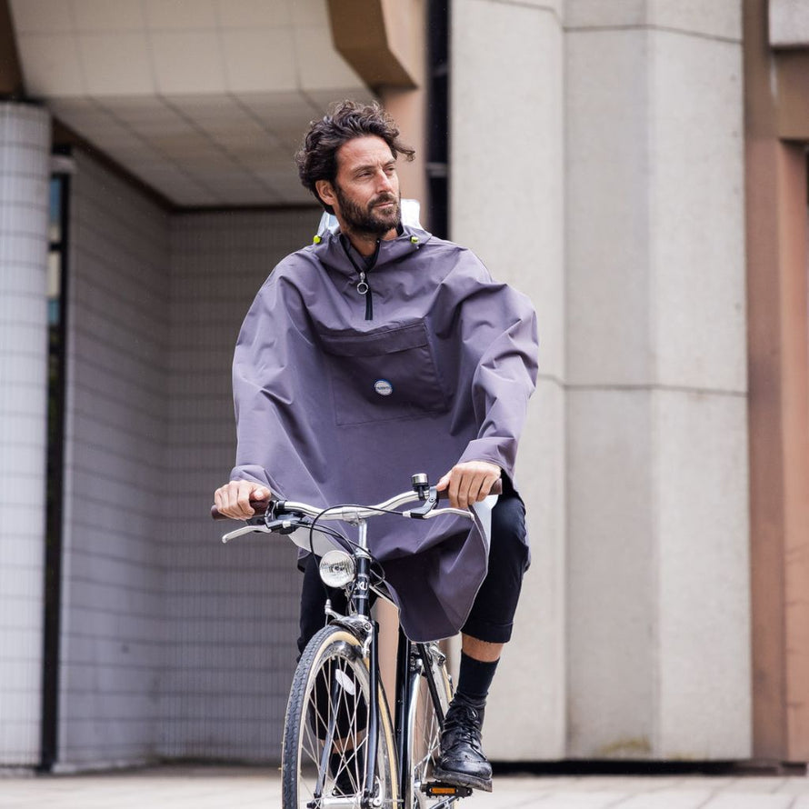 Cape de pluie vélo recyclée adulte unisexe imperméable avec capuche pour déplacements urbains.