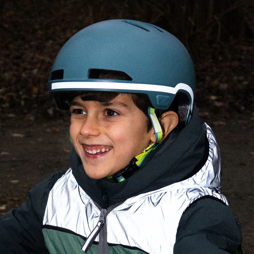 Casque vélo enfant ado GoFluo Maze Lazer haute visibilité protection optimale design urbain khaki
