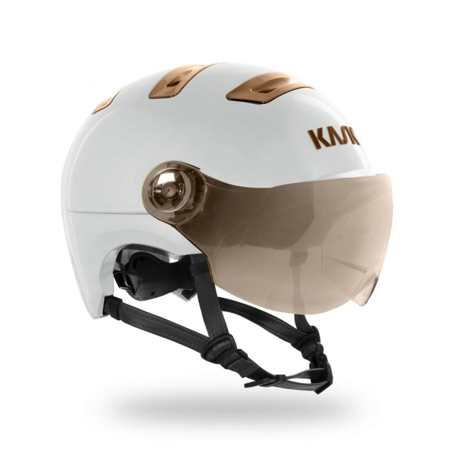 Casque vélo Kask Urban R Rainbow avec visière fumée profil droit pour cyclistes urbains exigeants