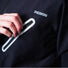 Fermeture eclair detaillee de la combinaison impermeeable velo ENTEGA Pignon Clothing unisexe avec tissu resistant a l'eau