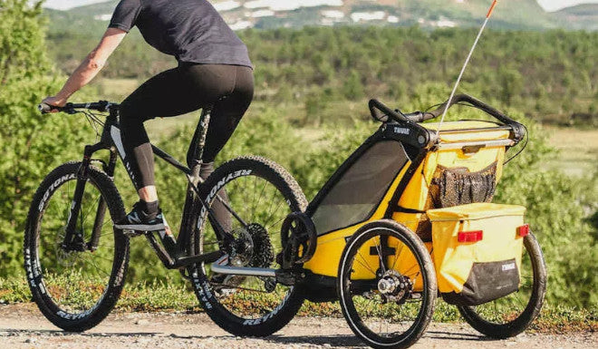 Guida ai rimorchi bici: usi, fissaggi e accessori