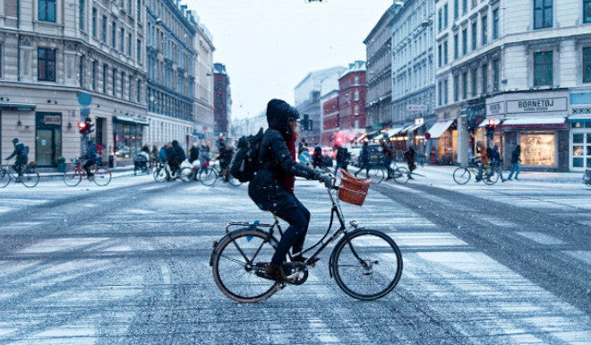 Wie schützt man sich vor Kälte beim Radfahren?