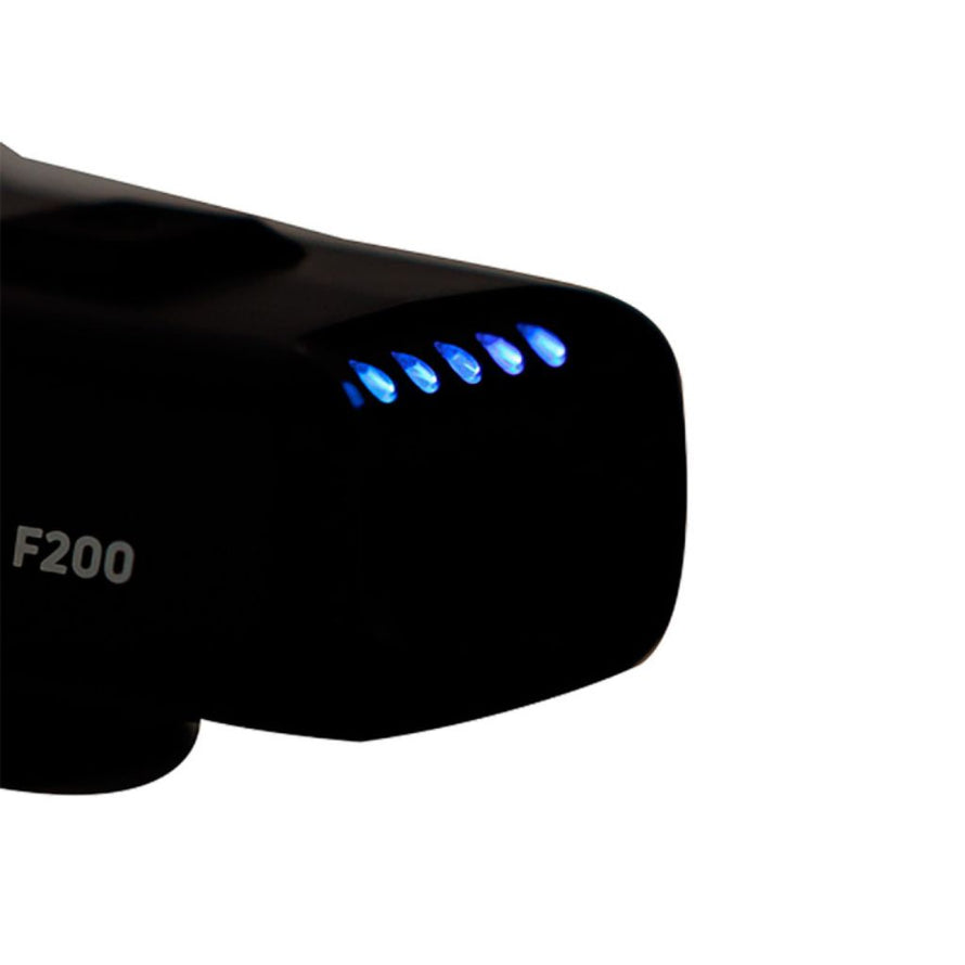 Eclairage avant pour vélos avec témoin de charge de la batterie USB, par Zéfal