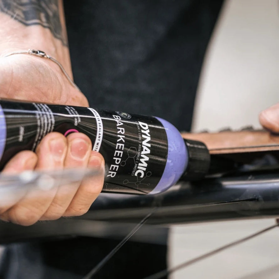 Elite Dynamic Barkeeper preventif tubeless pour velo, reparation rapide et durable des pneus creves