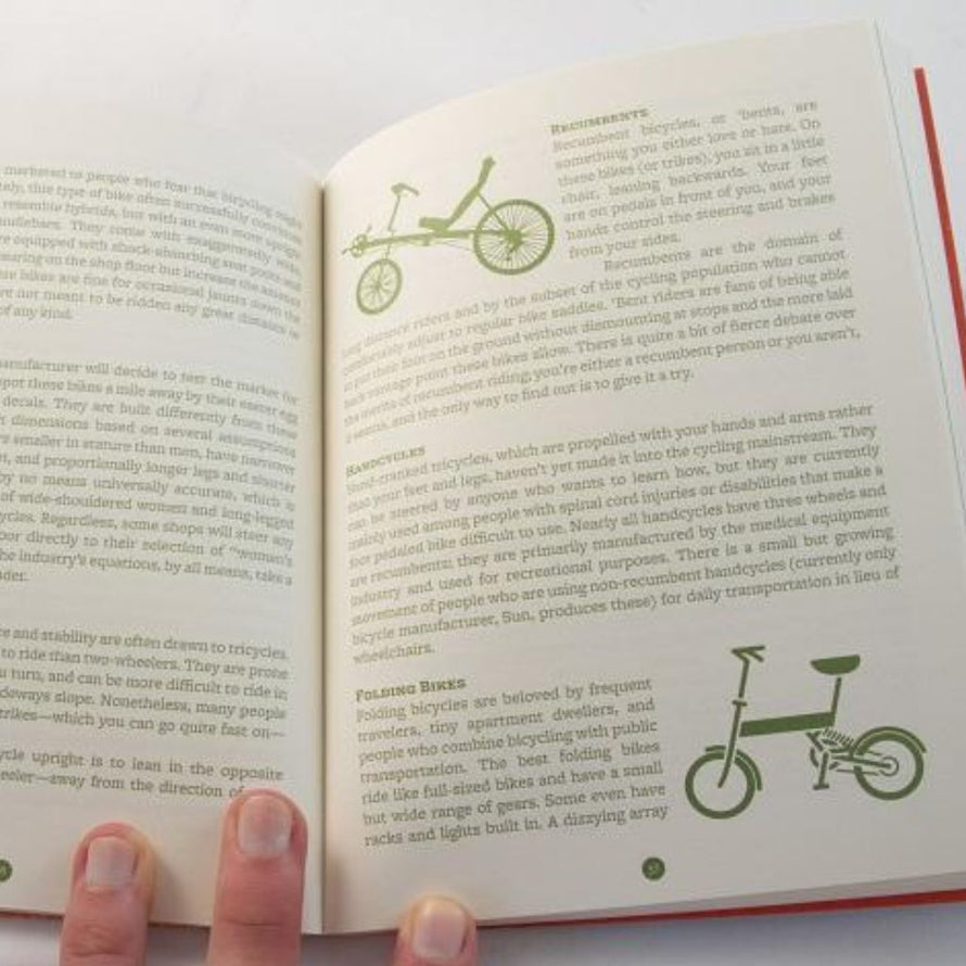 Elly Blue rassemble les expériences de cyclistes pour proposer un guide complet de la pratique du vélo au quotidien