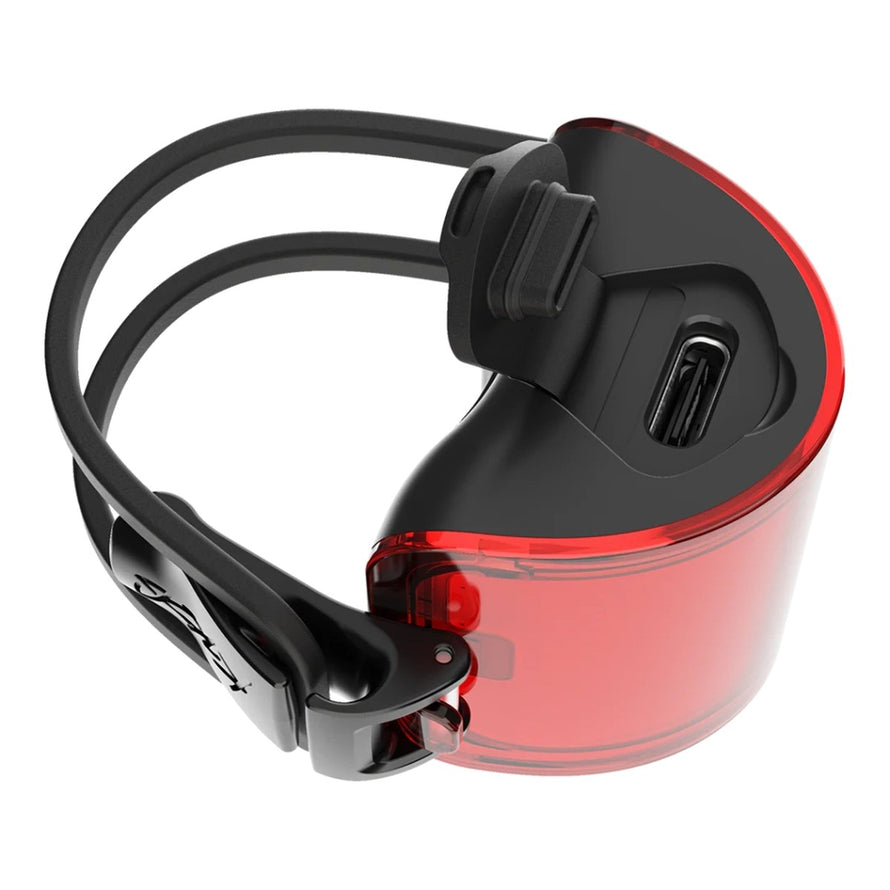 Feu arriere velo Knog Cobber Mini rechargeable avec design ergonomique pour une visibilite optimale