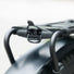 Fixation sur le porte-bagages vélo Infinity Universal de SKS pour éclairage arrière