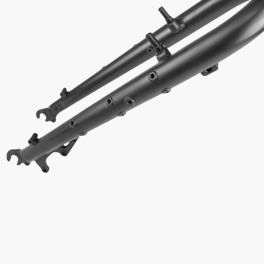Fourche vélo acier avec œillets bikepacking