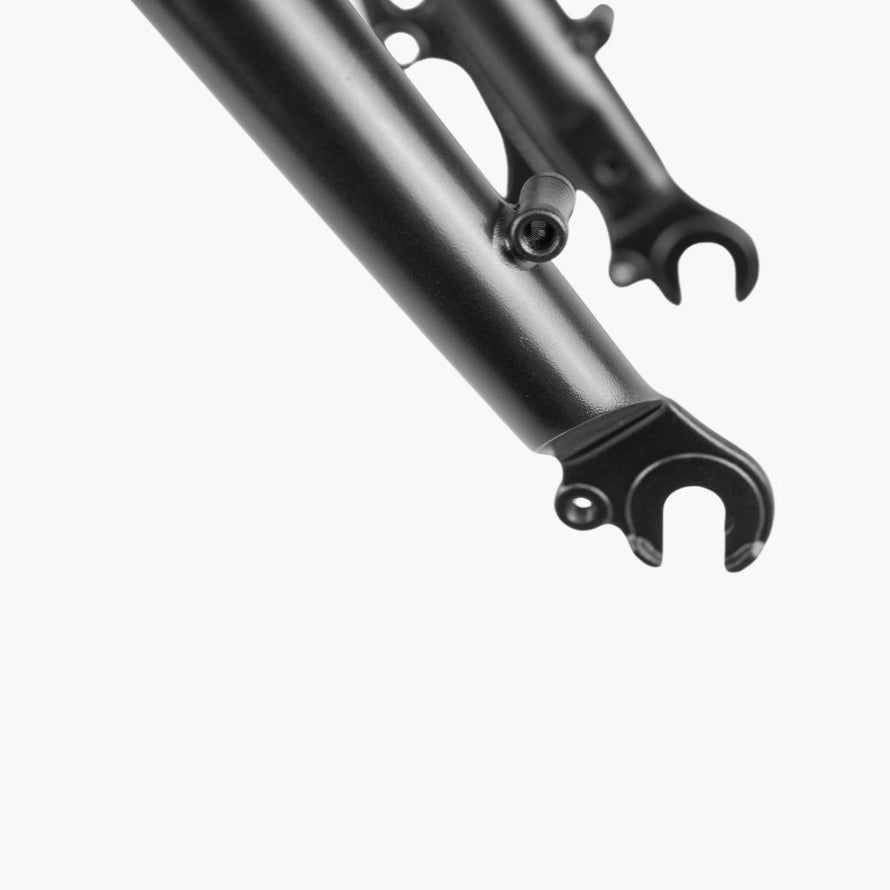 Fourche vélo acier filetée 1 pouce 1/8