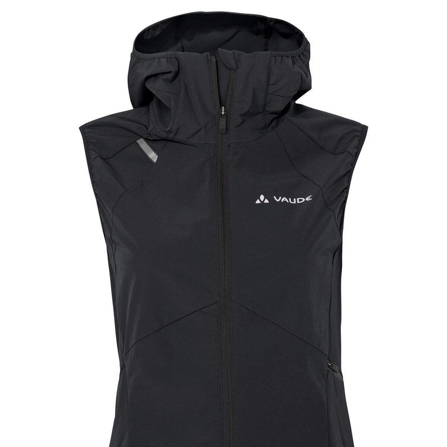Gilet coupe-vent Vaude Scopi femme avec capuche, léger et idéal pour le cyclisme par temps venteux
