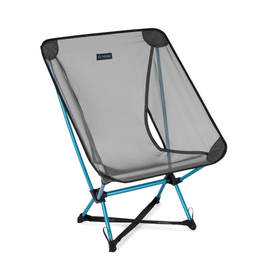 Chaise pliable ultralégère Helinox Chair Zero LT, design innovant pour confort en camping et sorties vélo