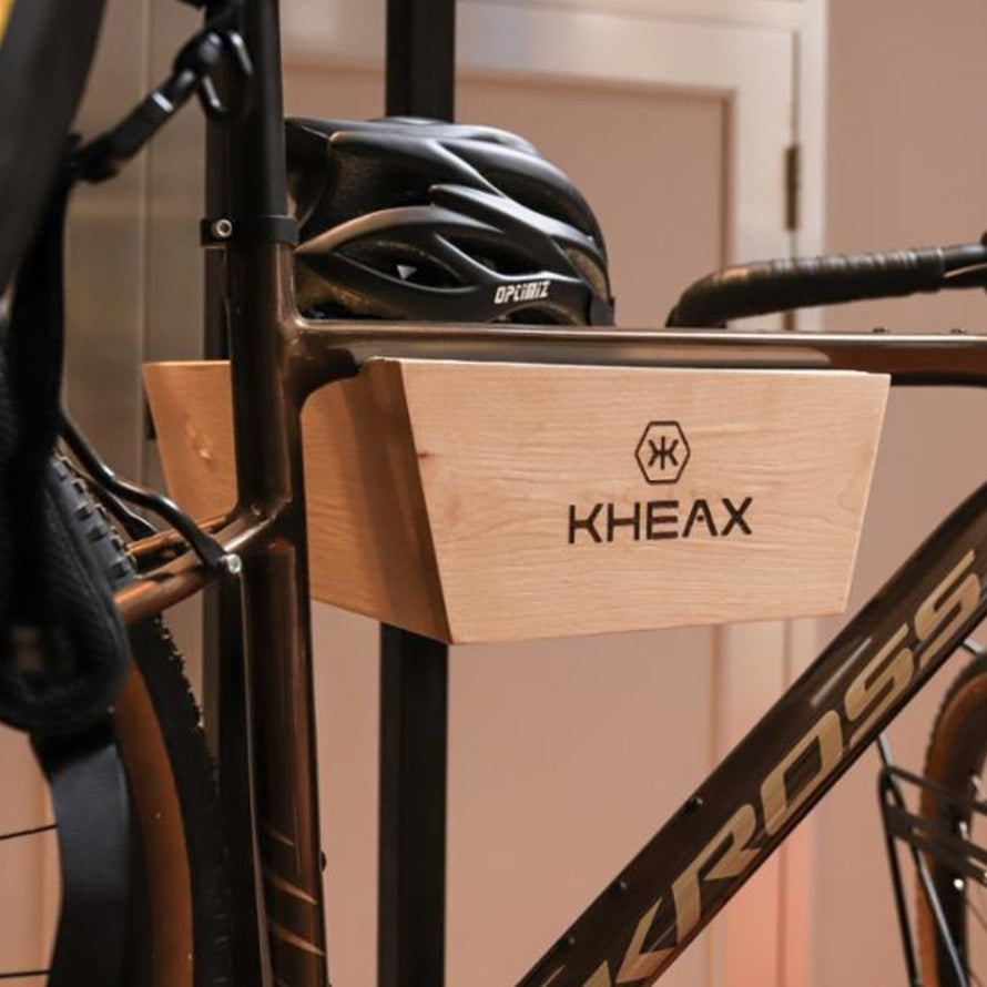 Porte-velo mural en bois Kheax avec tiroir compact pour un rangement astucieux et un design epure