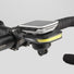 Lampe avant vélo Ravemen FR160 compacte et puissante compatible supports Garmin et Wahoo