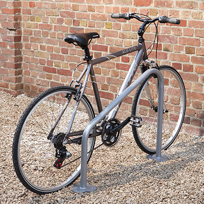 Lot de deux garage-vélo 4 places avec arceaux triangles Mottez - #1
