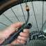 Pompe velo compacte SKS Airflex Explorer Clik Tec pour gonflage rapide et precis