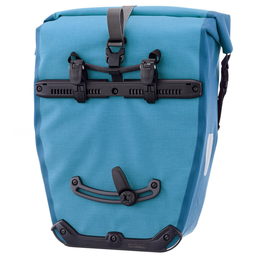 Sacoches arriere Ortlieb Back Roller Plus CR 2 x 20L bleu etanche et robuste pour velo