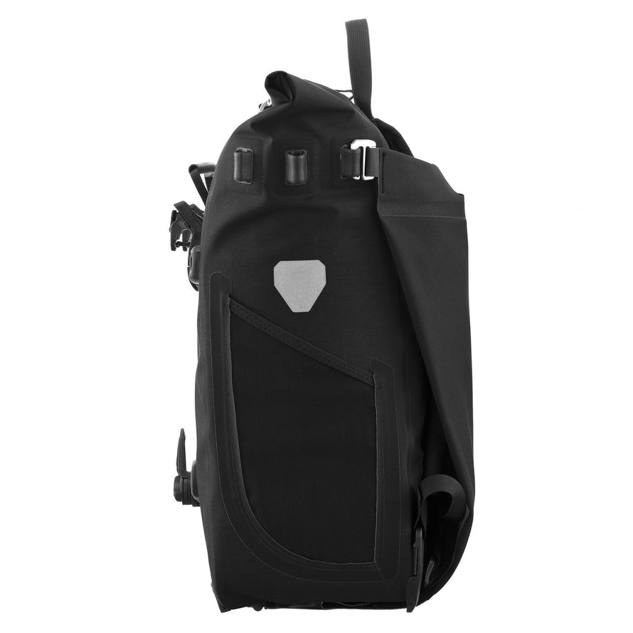 Sac a dos convertible en sacoche velo Ortlieb Vario Plus Cordura vue cote noir robuste et impermeable
