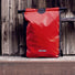 Sac a dos velo etanche rouge Messenger Bag Ortlieb, resistant a la pluie pour cyclistes urbains