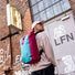 Sac a dos velo etanche Ortlieb Velocity Lite 23L en rose et bleu pour trajets quotidiens en ville