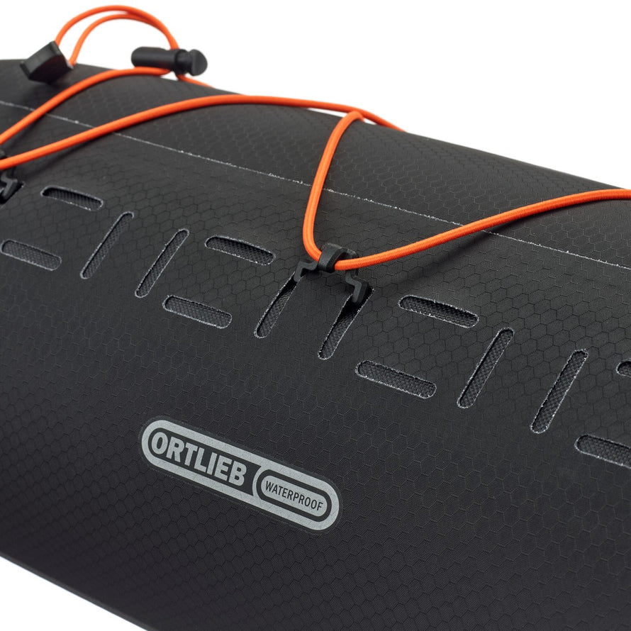 Sac etanche Ortlieb Dry-Pack avec fixation elastique pour velo, protege contre pluie et humidite