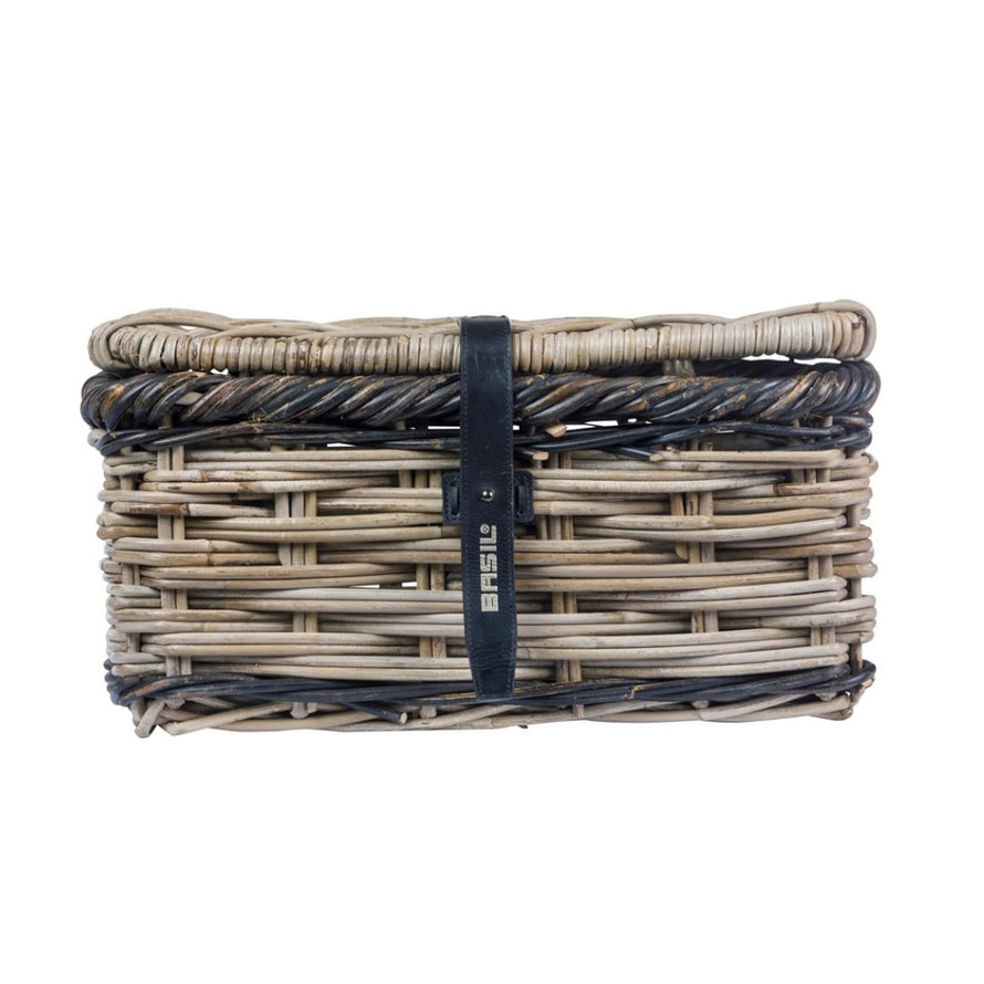 Panier avant en rotin Basil Dijon avec couvercle et fermeture cuir noir, idéal pour vélo urbain et balades
