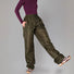 Pantalon de pluie Rainkiss Herringbone porté en situation, style décontracté et protection optimale contre les intempéries.