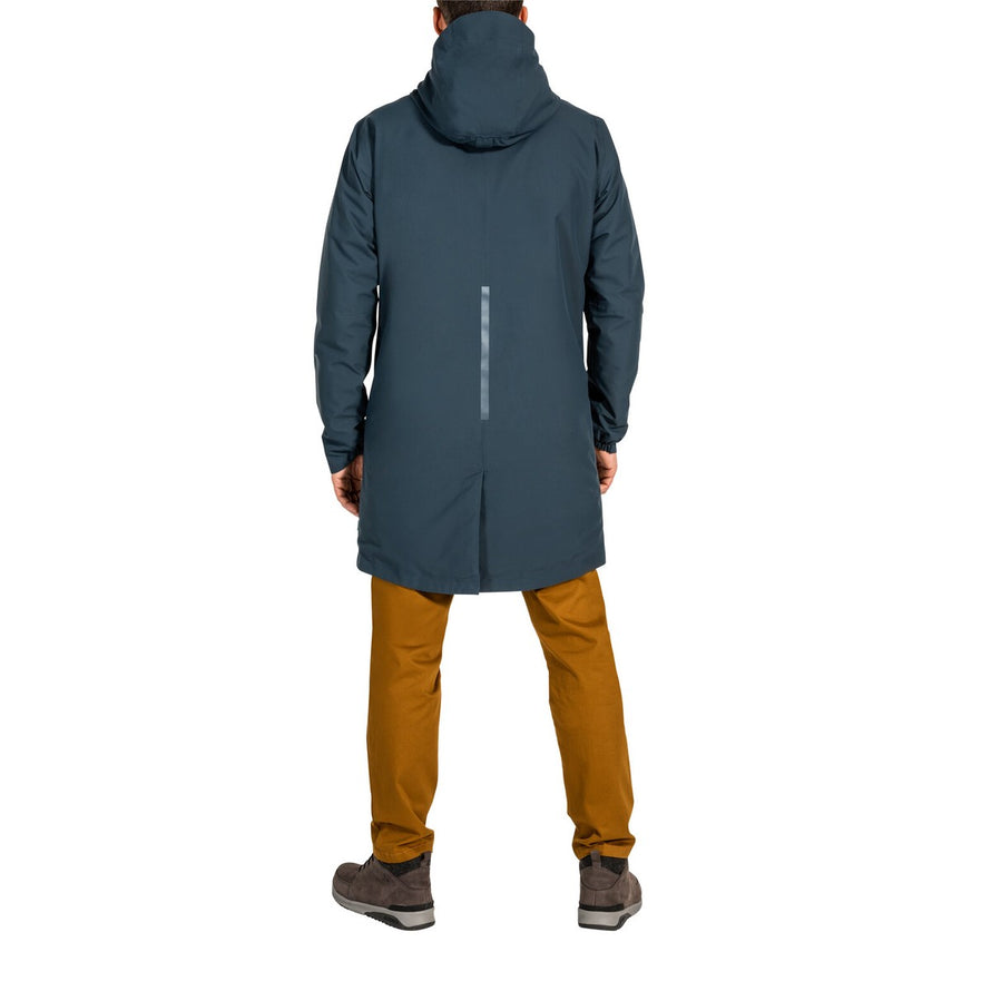 Parka Vaude Cyclist II homme vue dos, imperméable et chaude avec bande réfléchissante pour cyclisme urbain sécurisé