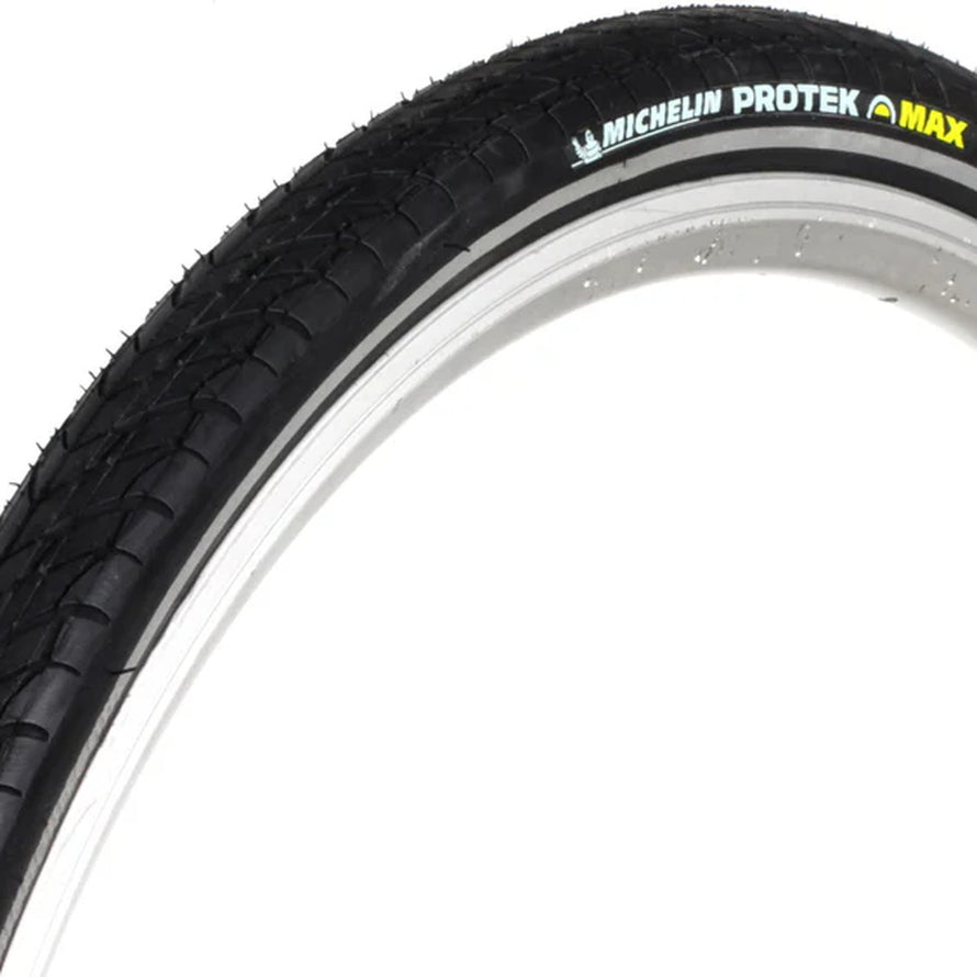 Pneu Michelin Protek Max 700x28c offrant excellente adhérence et résistance pour vélo urbain et trekking
